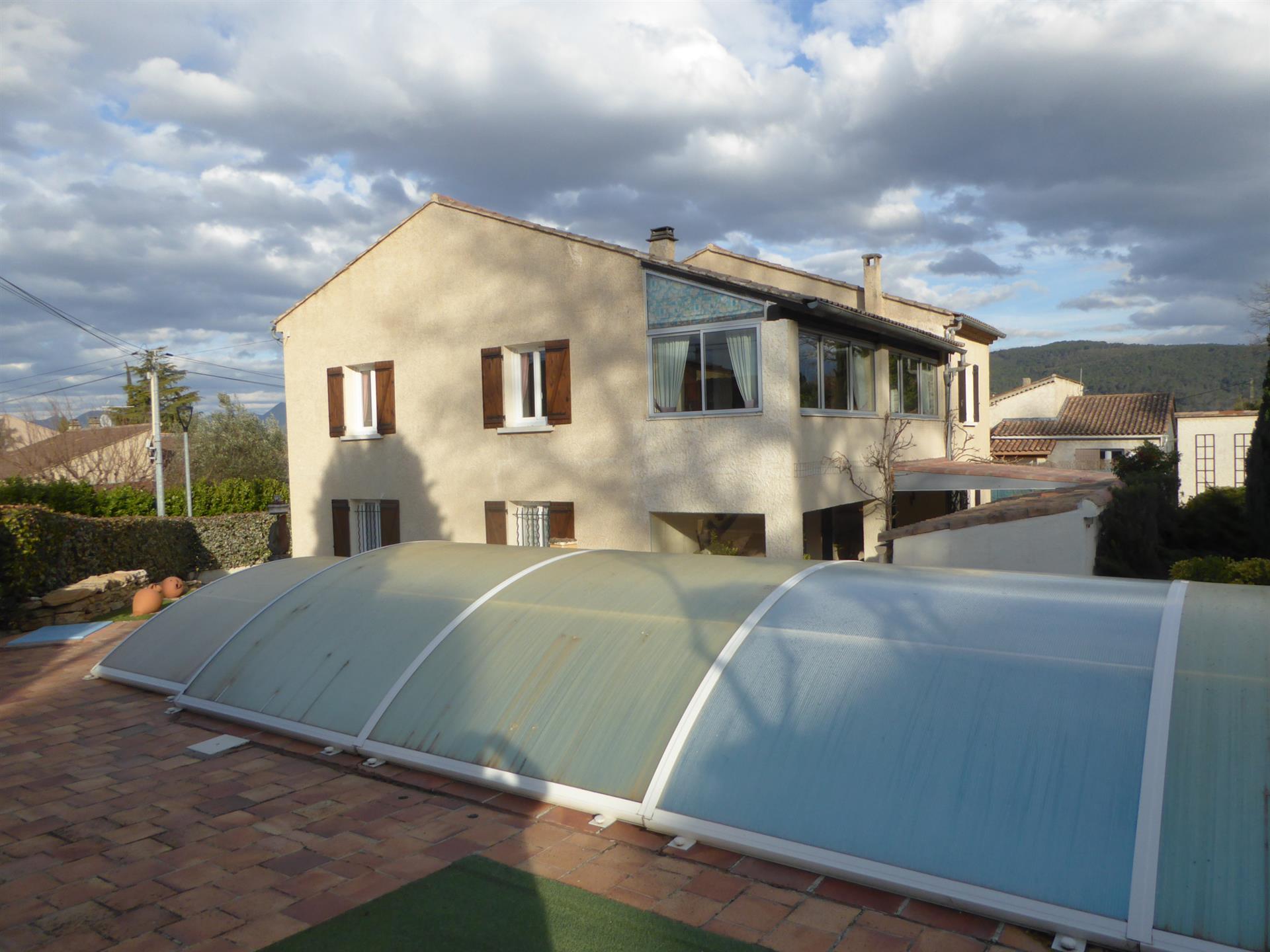 Maison à vendre, 150m², Vaison-la-Romaine