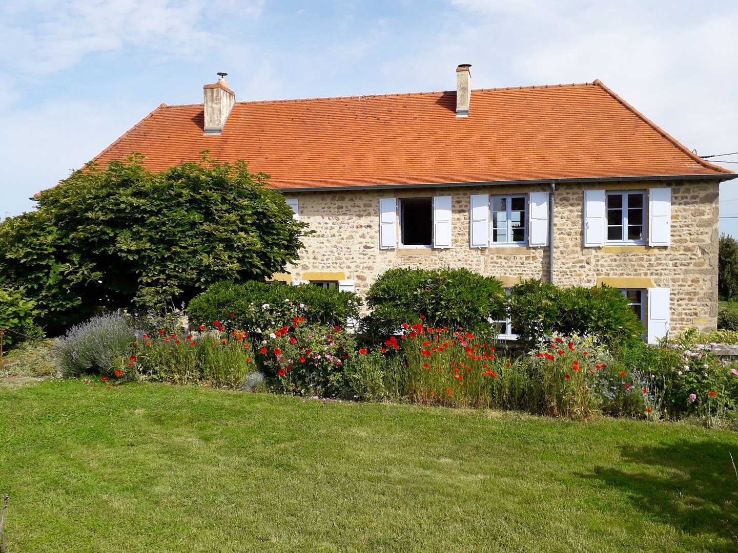 6 pièces 192 m² · à La Clayette · 192 m² · 455 700 €