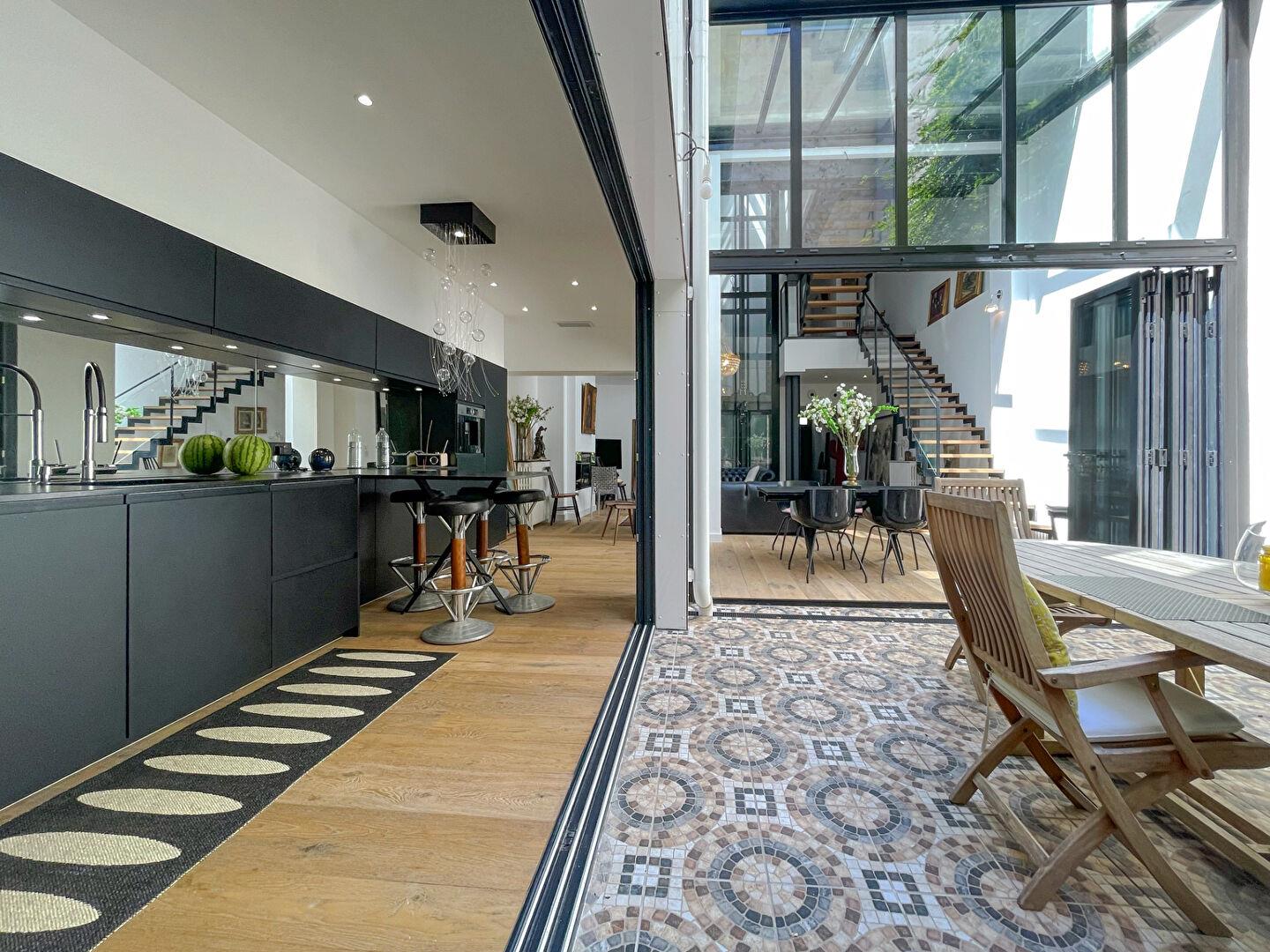 Bordeaux Triangle House 215M2 - Vue 2