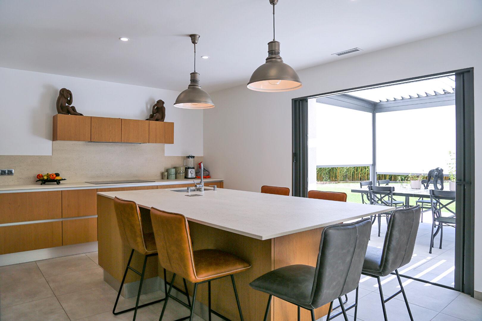 Maison à vendre, 285m², Arcachon