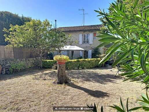 Maison 6 pièces 97 m² · à Saint-Clar · 97 m² · 155 000 €