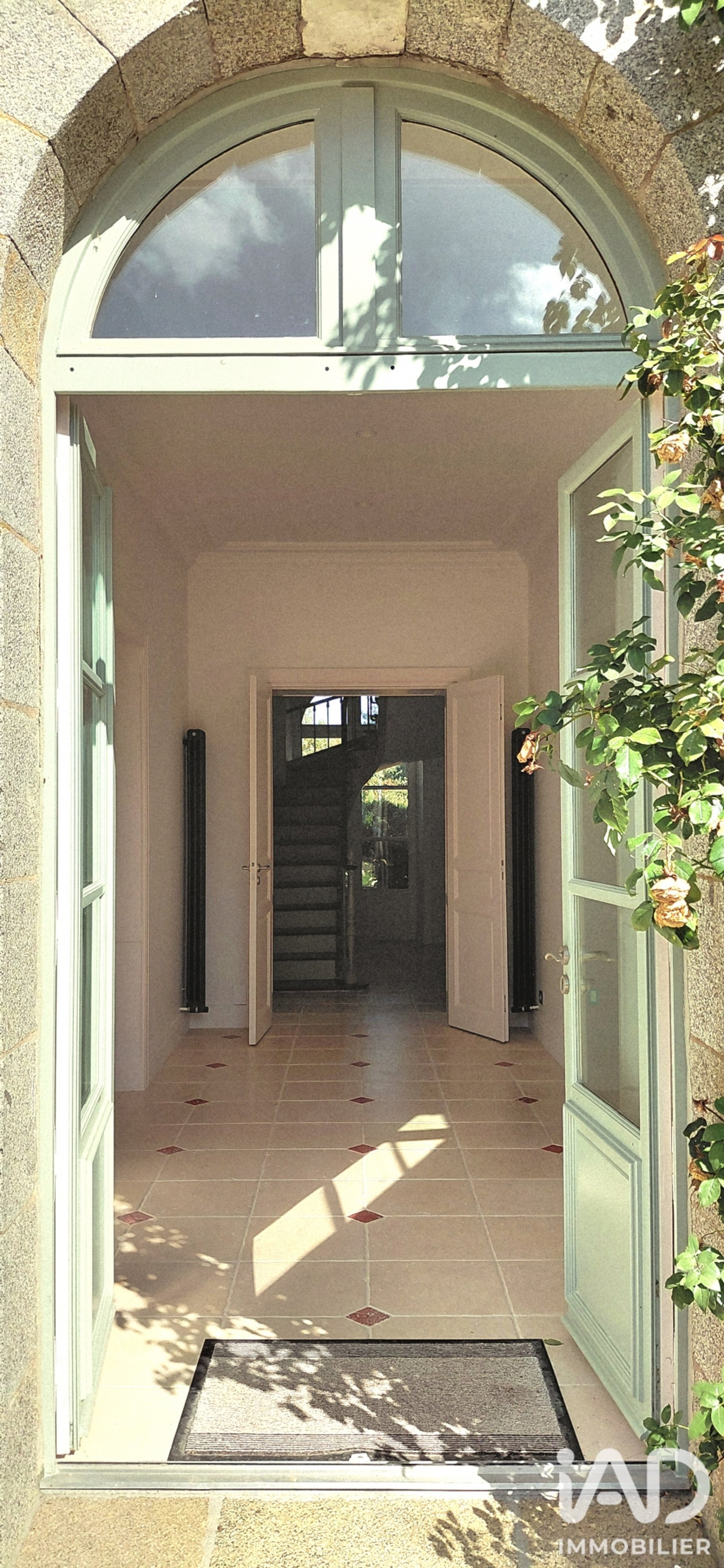 Maison à vendre, 376m², Bourg-des-Comptes