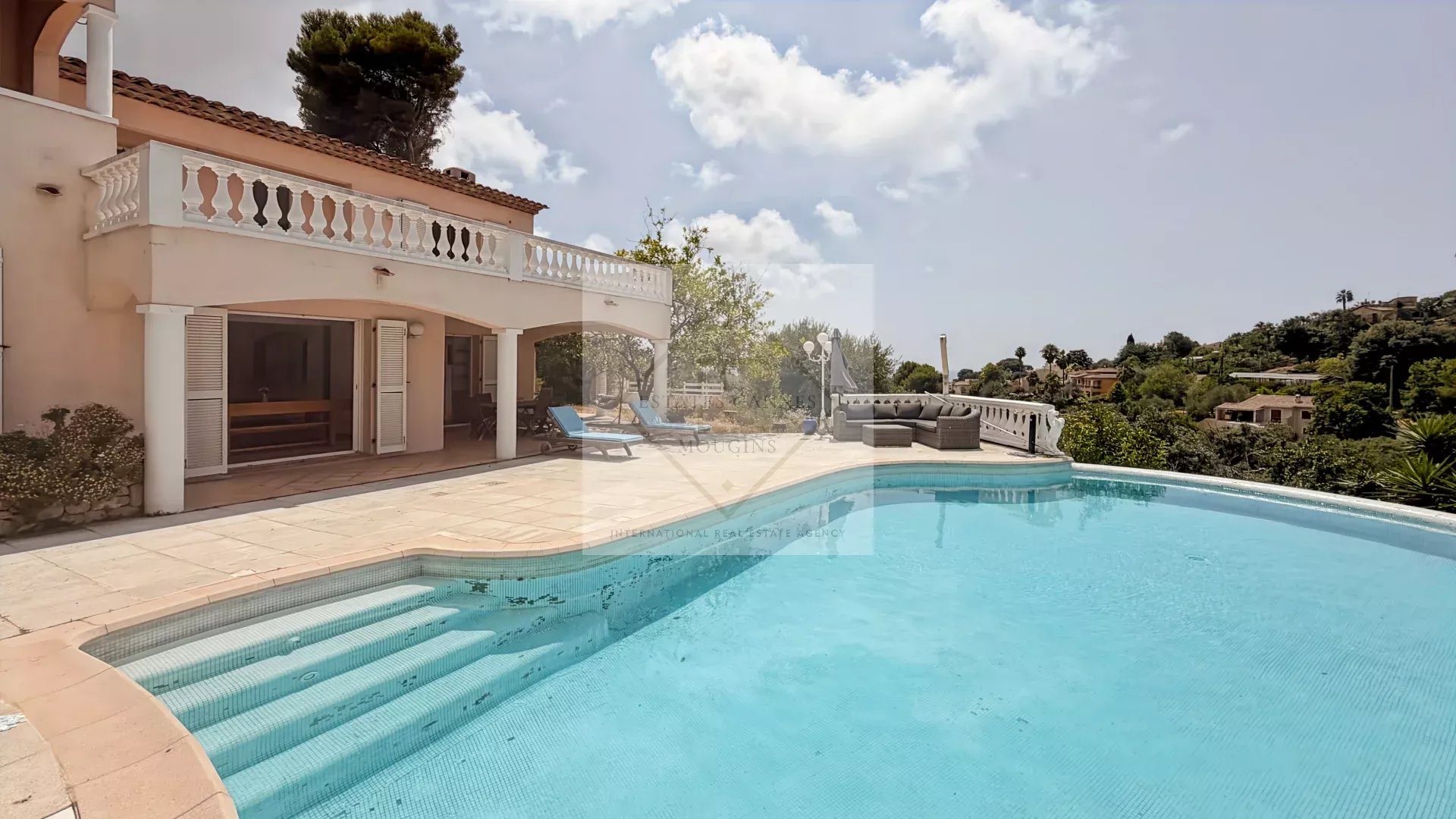Maison à vendre, 270m², Antibes