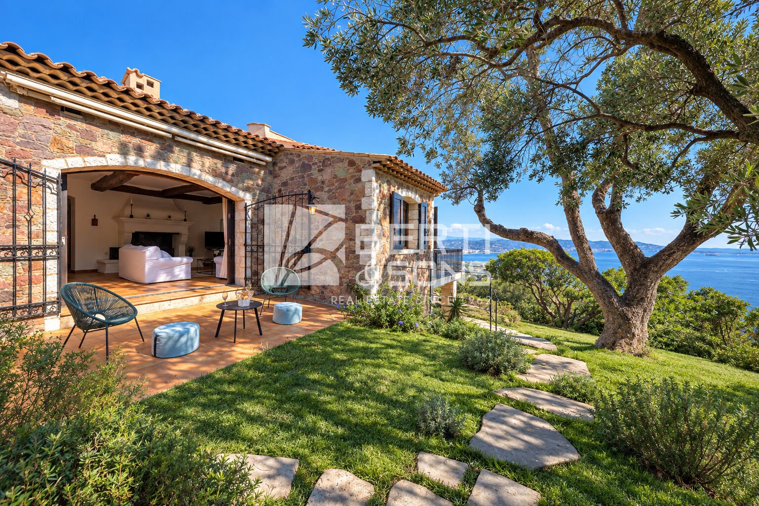 Maison à vendre, 163m², Théoule-sur-Mer