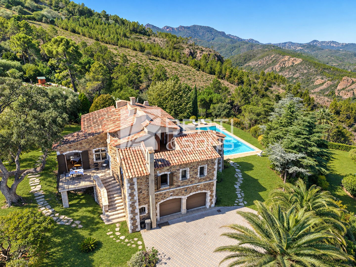 Maison à vendre, 163m², Théoule-sur-Mer