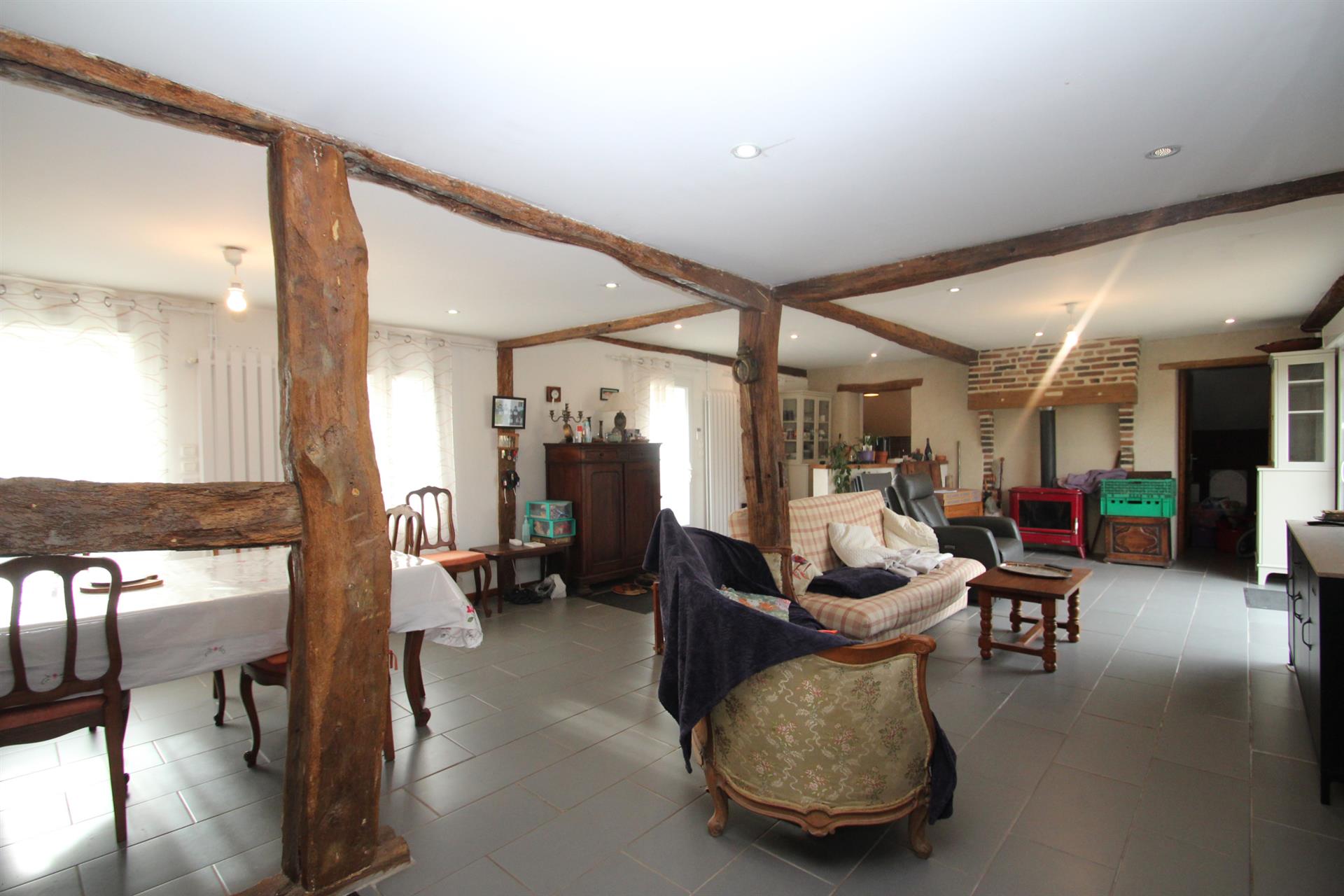 Maison à vendre, 127m², Charrin