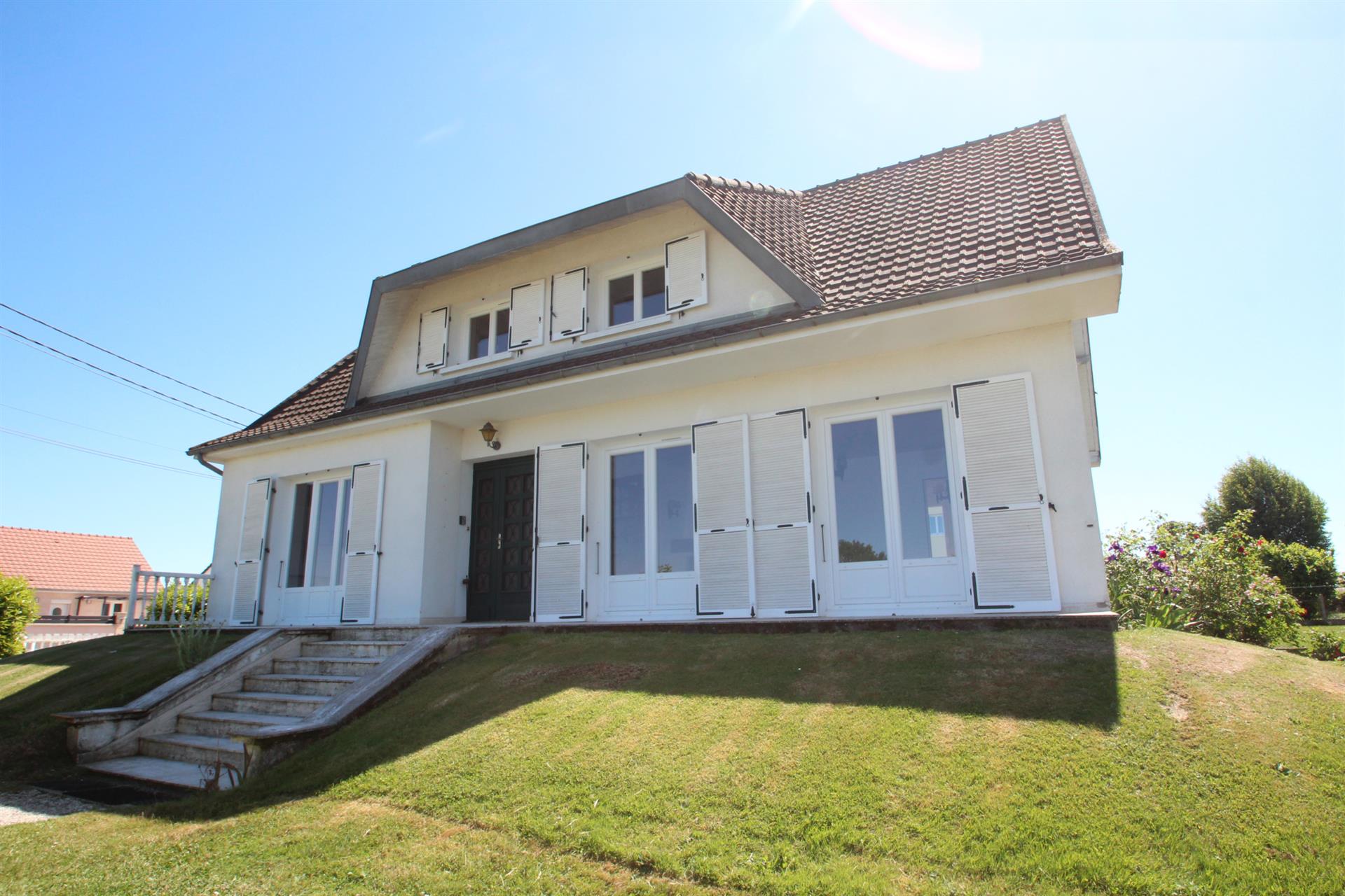 Maison à vendre, 128m², Decize