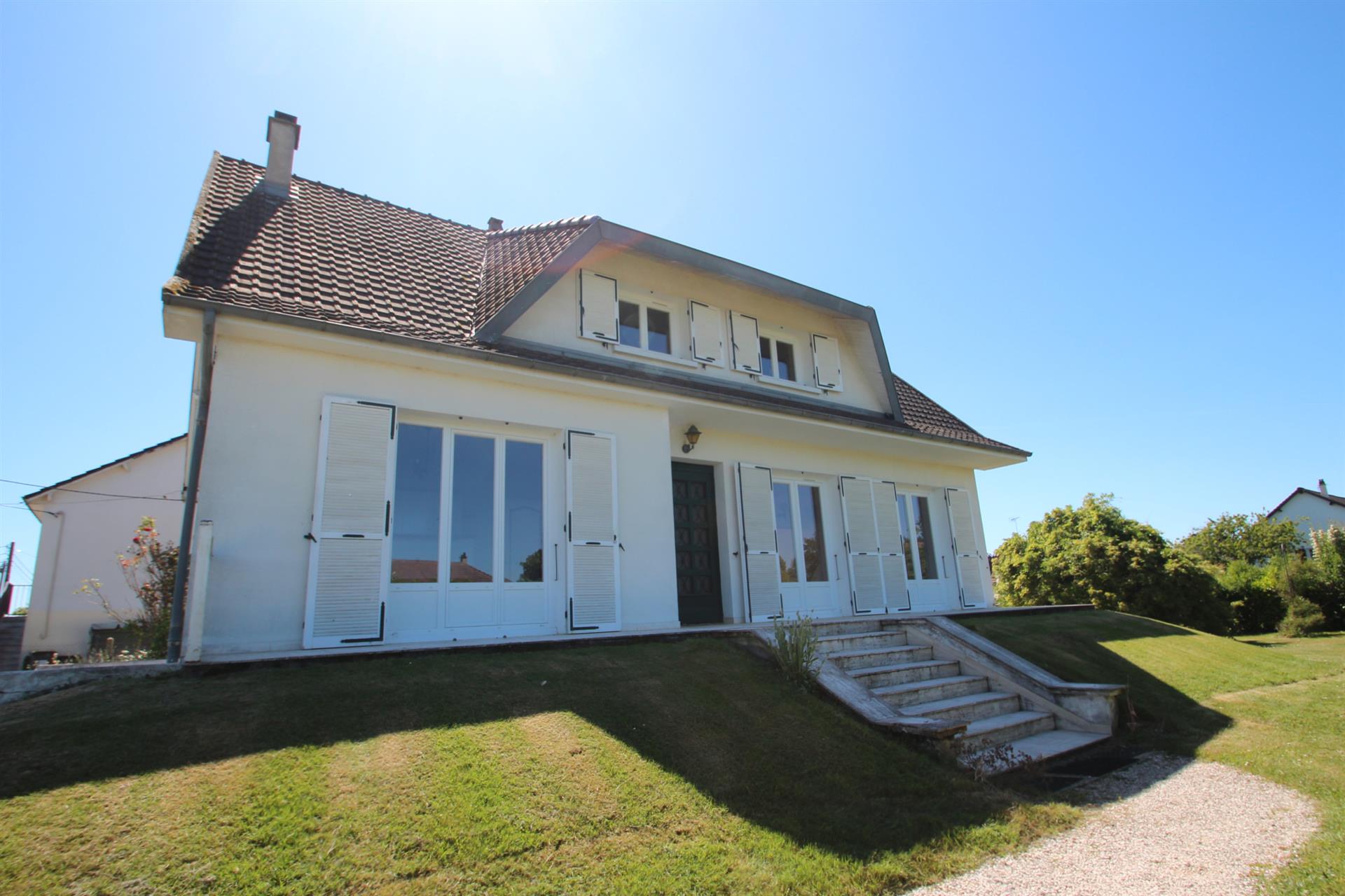 Maison à vendre, 128m², Decize