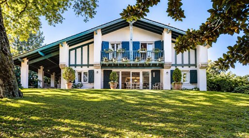 Maison 6 pièces 190 m² · à Urrugne · 190 m² · 1 350 000 €