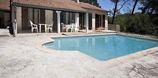 Maison 6 pièces 128 m² · au Thoronet · 128 m² · 365 000 €