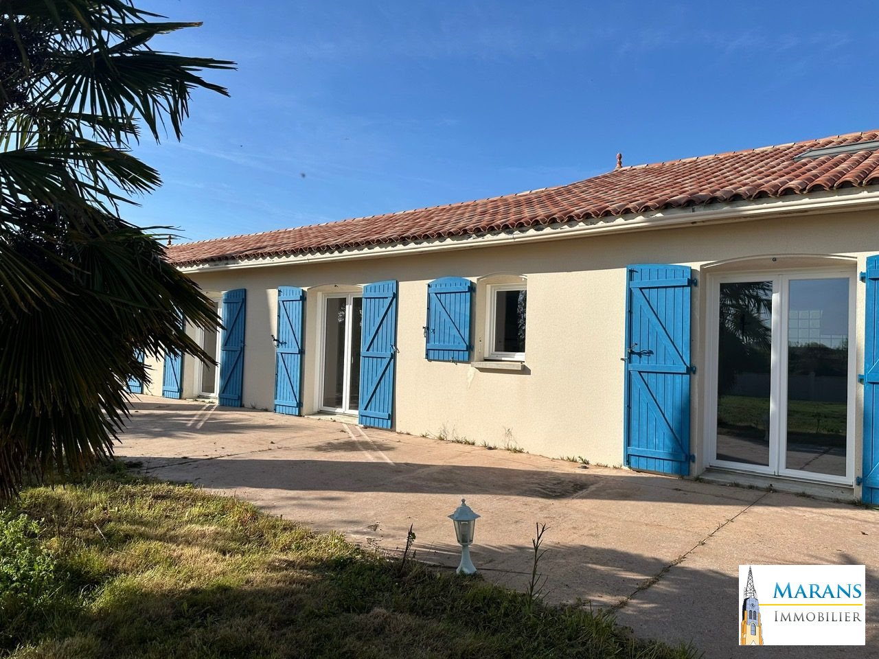 Maison à vendre, 363m², Bessay