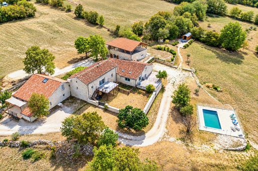 Maison 9 pièces 410 m² · à Cahors · 410 m² · 929 250 €