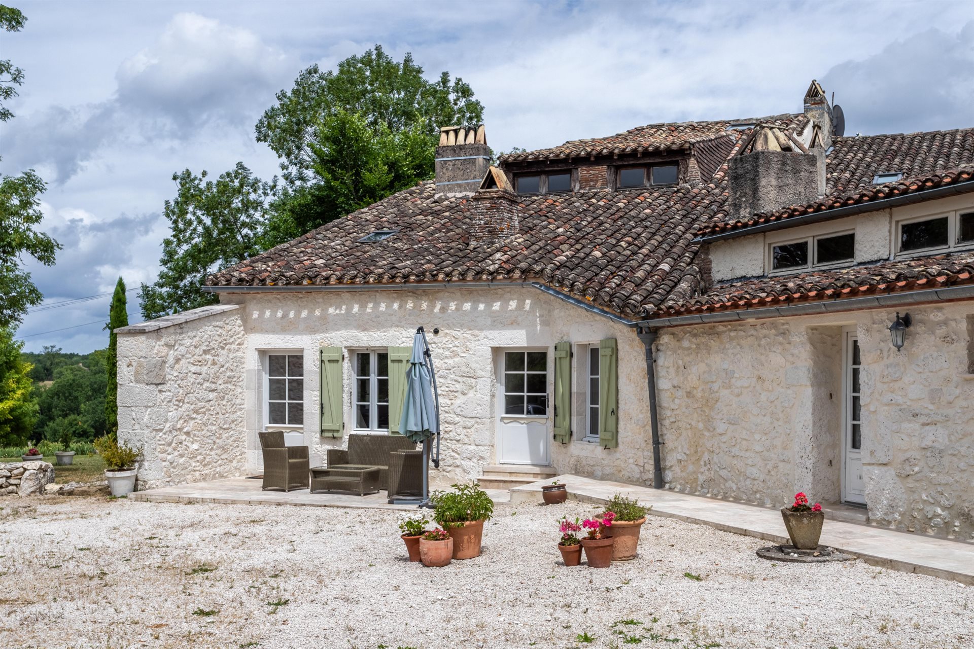 Maison à vendre, 400m², Montaigu-de-Quercy