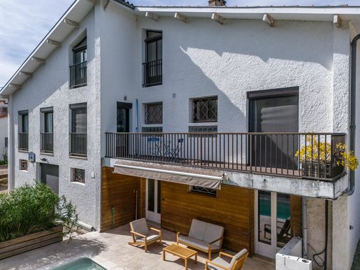 Maison 8 pièces 203 m² · à Agen · 203 m² · 425 000 €