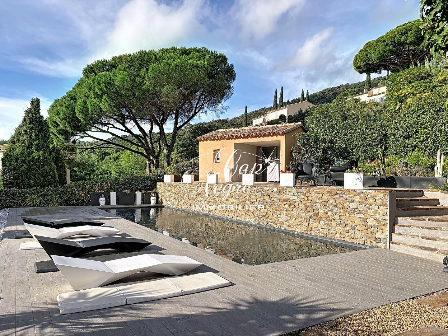 Maison à vendre, 166m², Le Lavandou