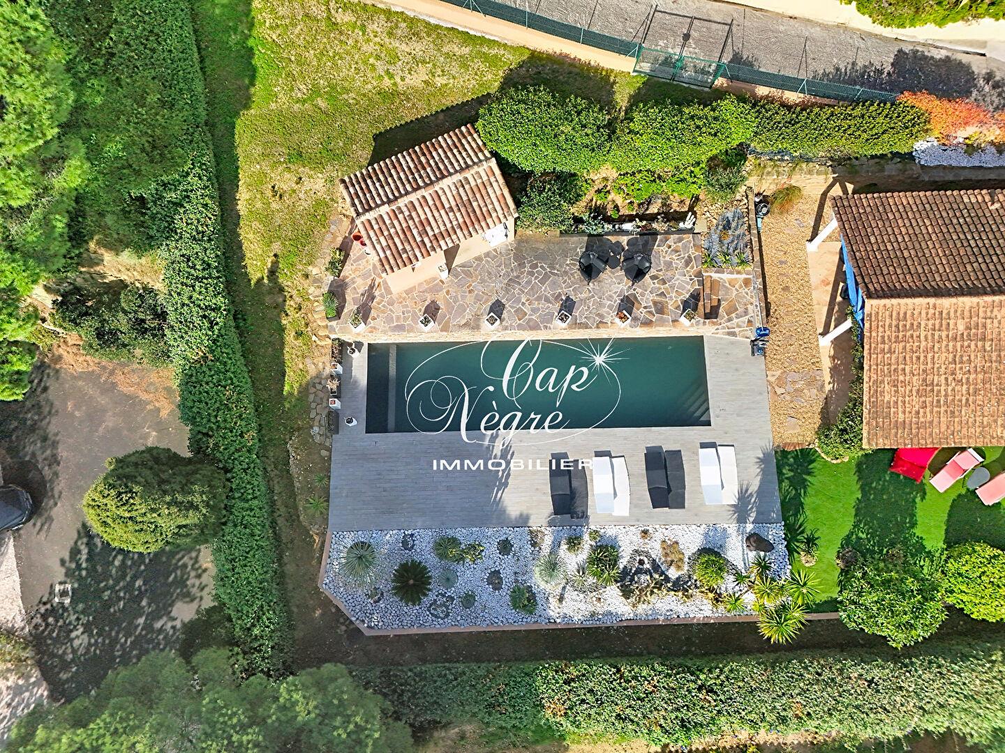Maison à vendre, 166m², Le Lavandou