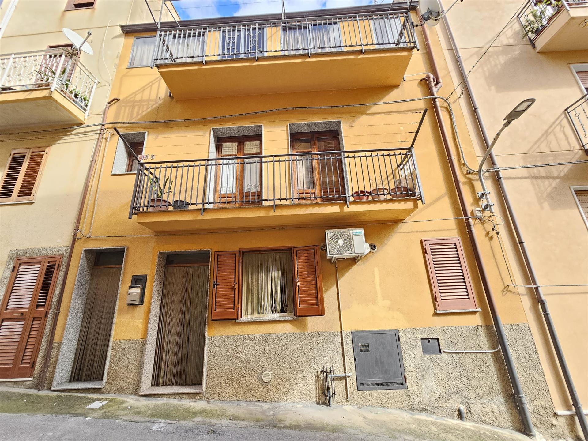 Casa de vânzare în Collesano