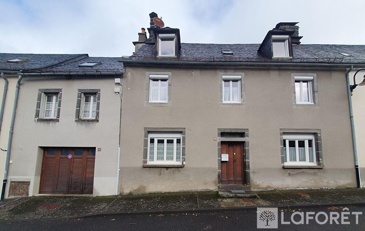 Maison à vendre, 152m², Pierrefort