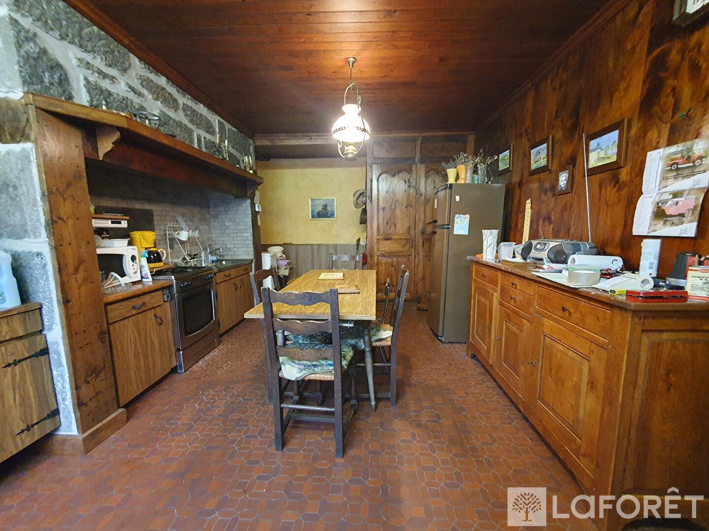 Maison à vendre, 152m², Pierrefort