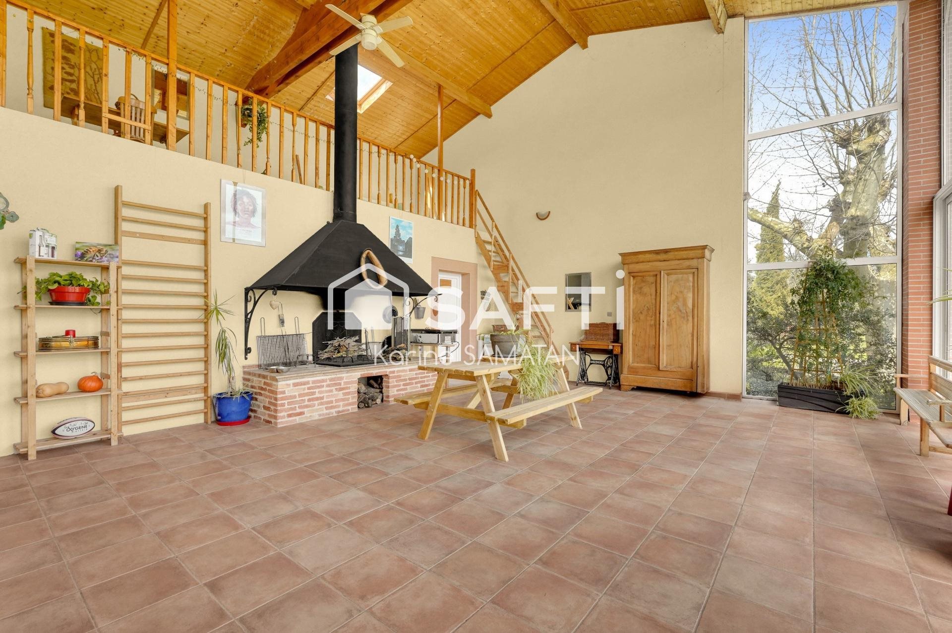 Maison à vendre, 208m², Pechbonnieu