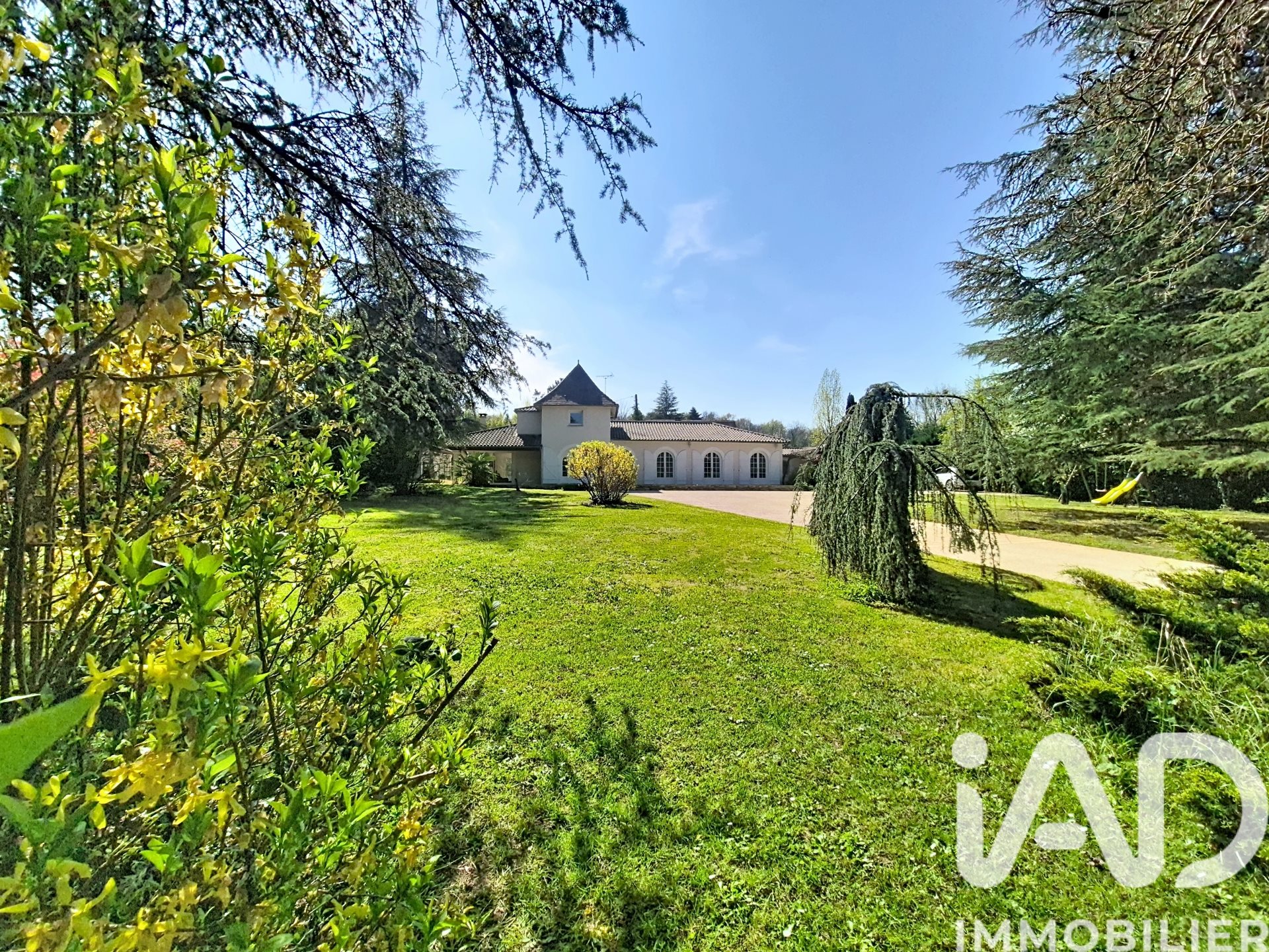 Maison à vendre, 305m², Pradines