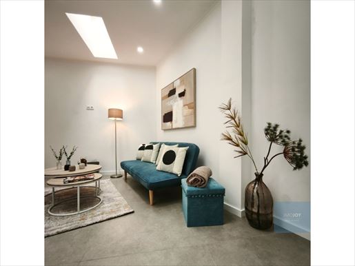 Advert pic 0