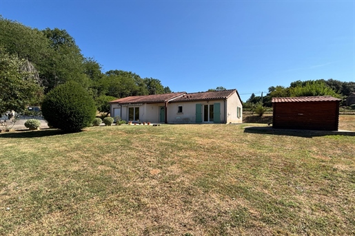 Maison 4 pièces 95 m² · à Vitrac · 95 m² · 220 000 €
