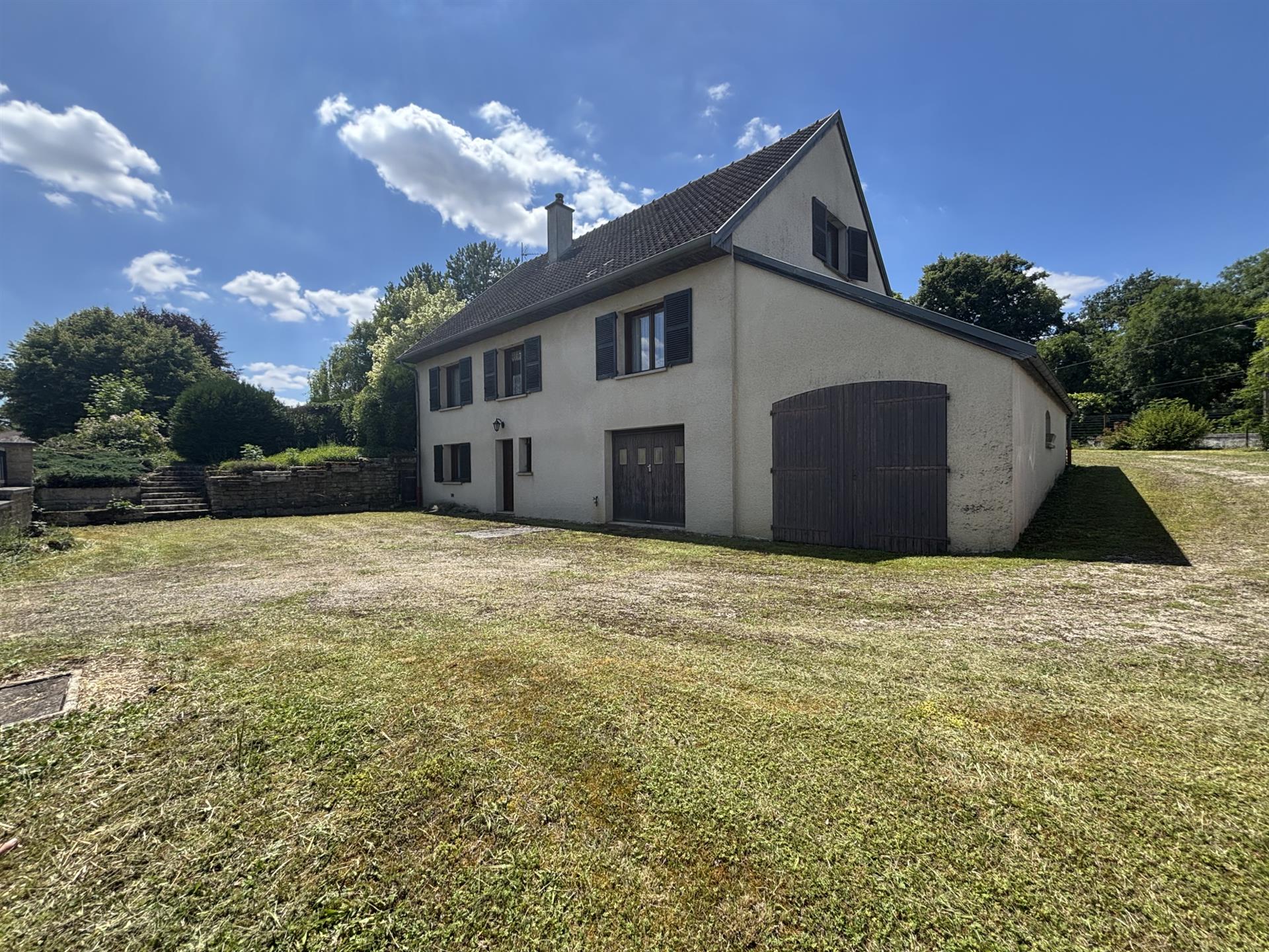 Maison à vendre, 204m², Laignes