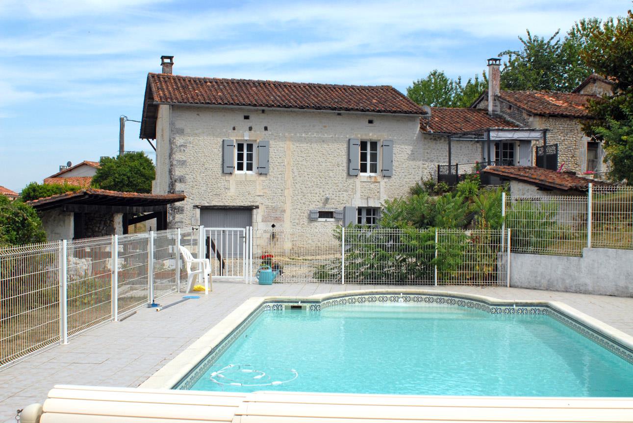 Maison à vendre, 130m², Salles-Lavalette