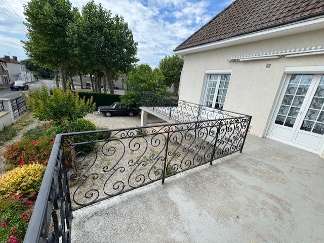 Maison à vendre, 152m², Montmorillon