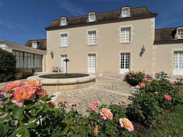 Maison à vendre, 524m², Adriers