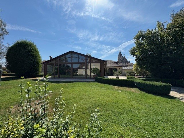 Maison à vendre, 524m², Adriers
