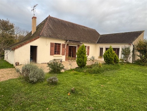 Maison 5 pièces 120 m² · à Thollet · 120 m² · 99 000 €