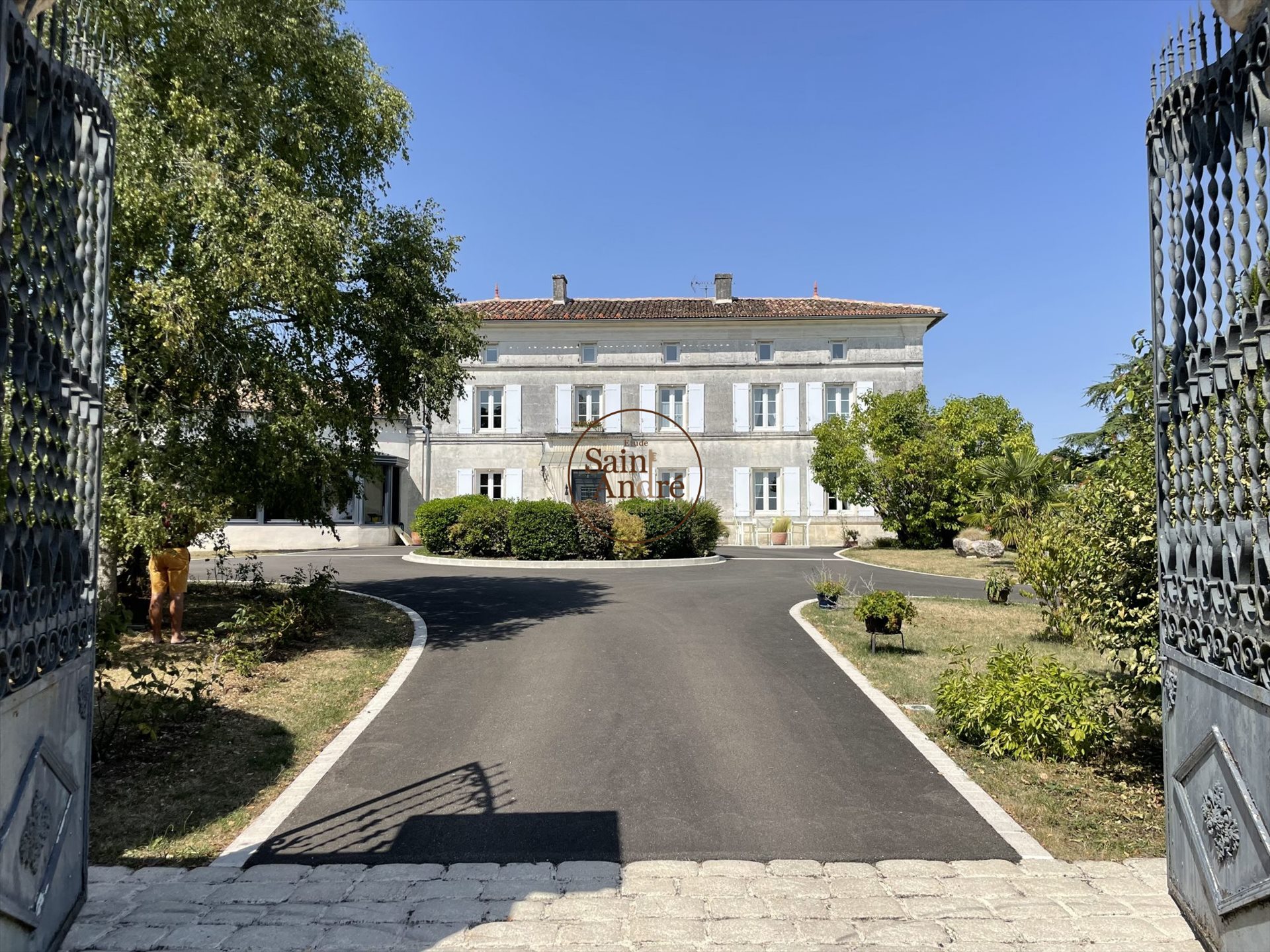 Maison à vendre, 260m², Hiersac