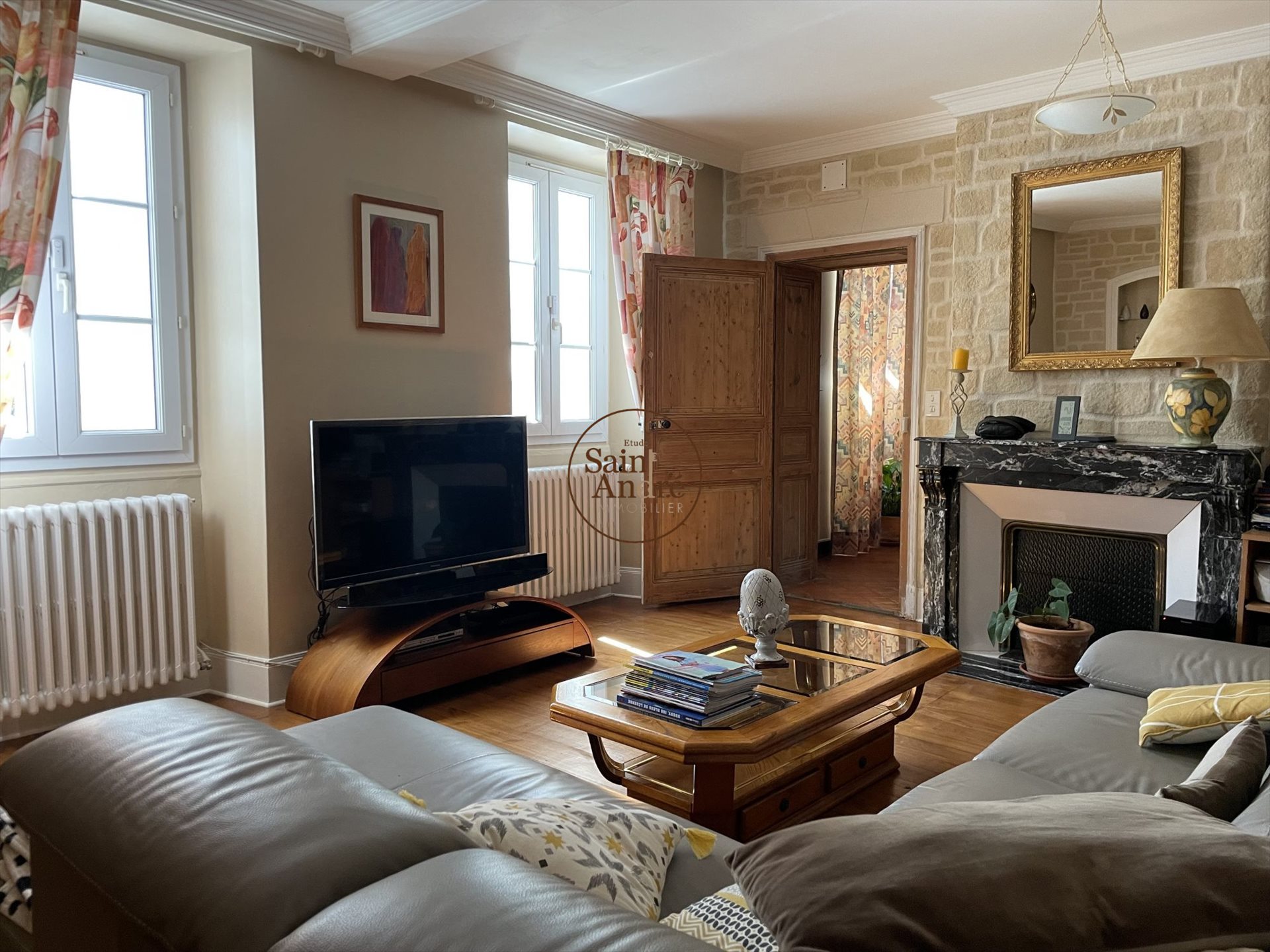 Maison à vendre, 260m², Hiersac