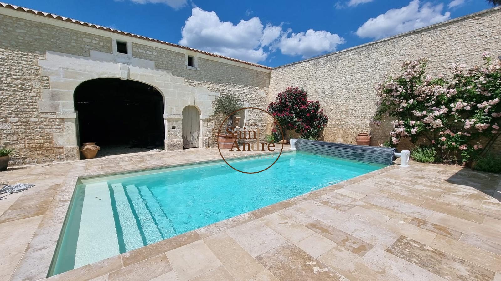 Maison à vendre, 350m², Bellevigne