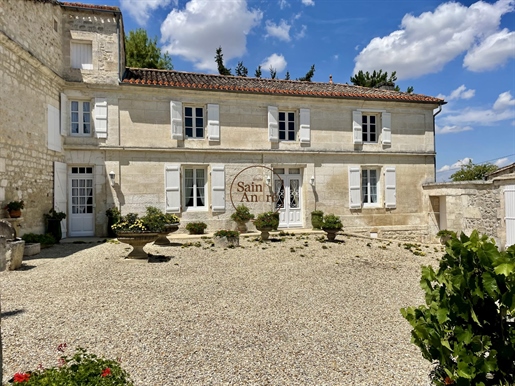 Maison 5 pièces 145 m² · à Magnac-sur-Touvre · 145 m² · 283 500 €