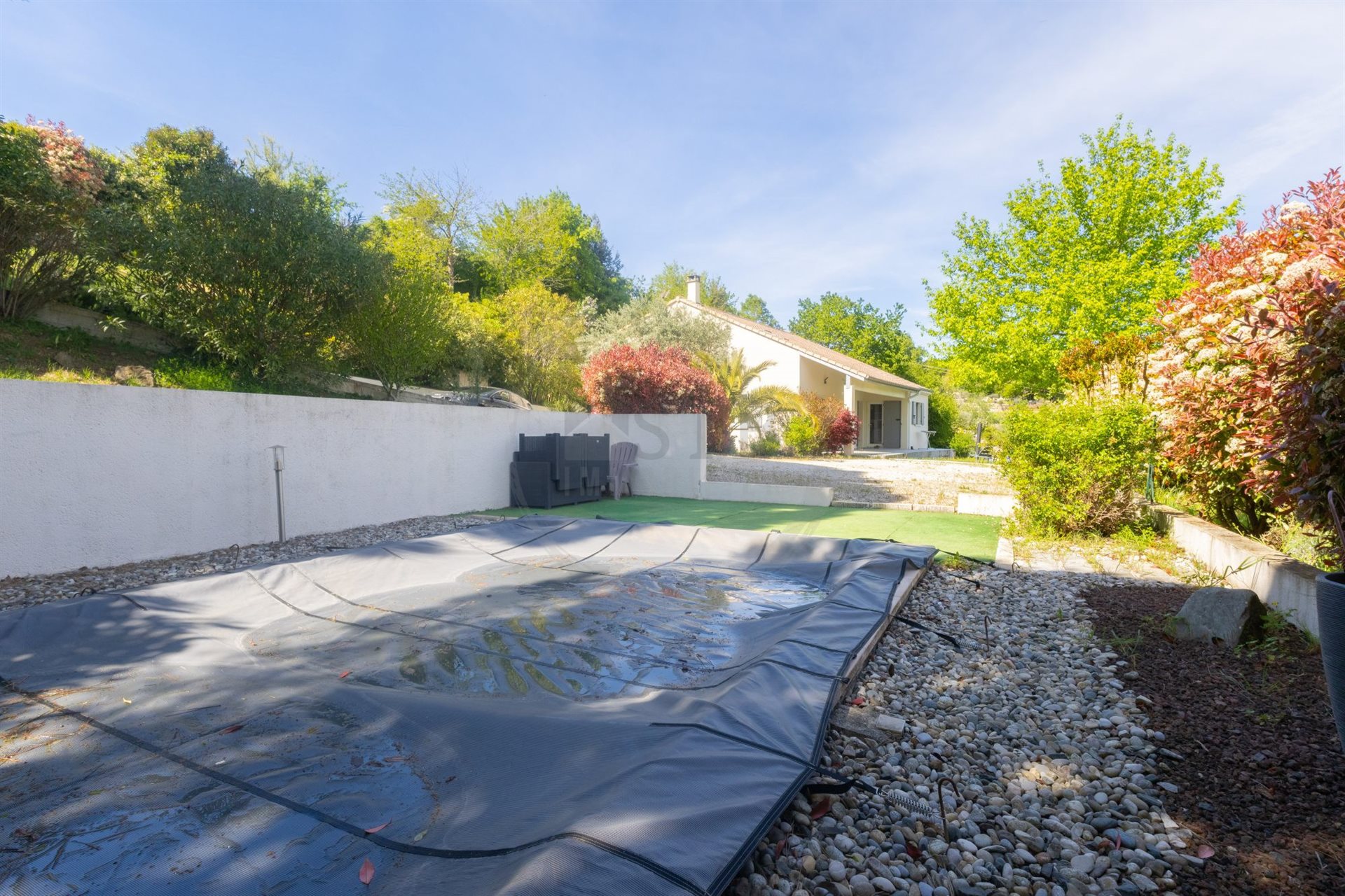 Maison à vendre, 136m², Charmes-sur-Rhône