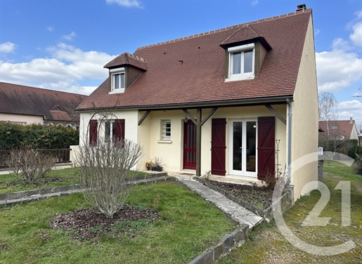 Maison 6 pièces 138 m² · à Ecquevilly · 138 m² · 367 000 €