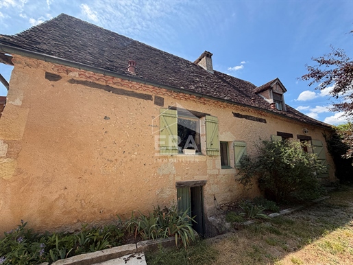 9 pièces 235 m² · à Saint-Pierre-de-Chignac · 235 m² · 433 650 €