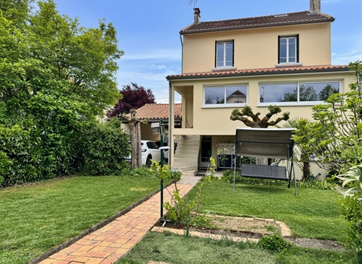 Maison 8 pièces 148 m² · à Boulazac · 148 m² · 314 000 €