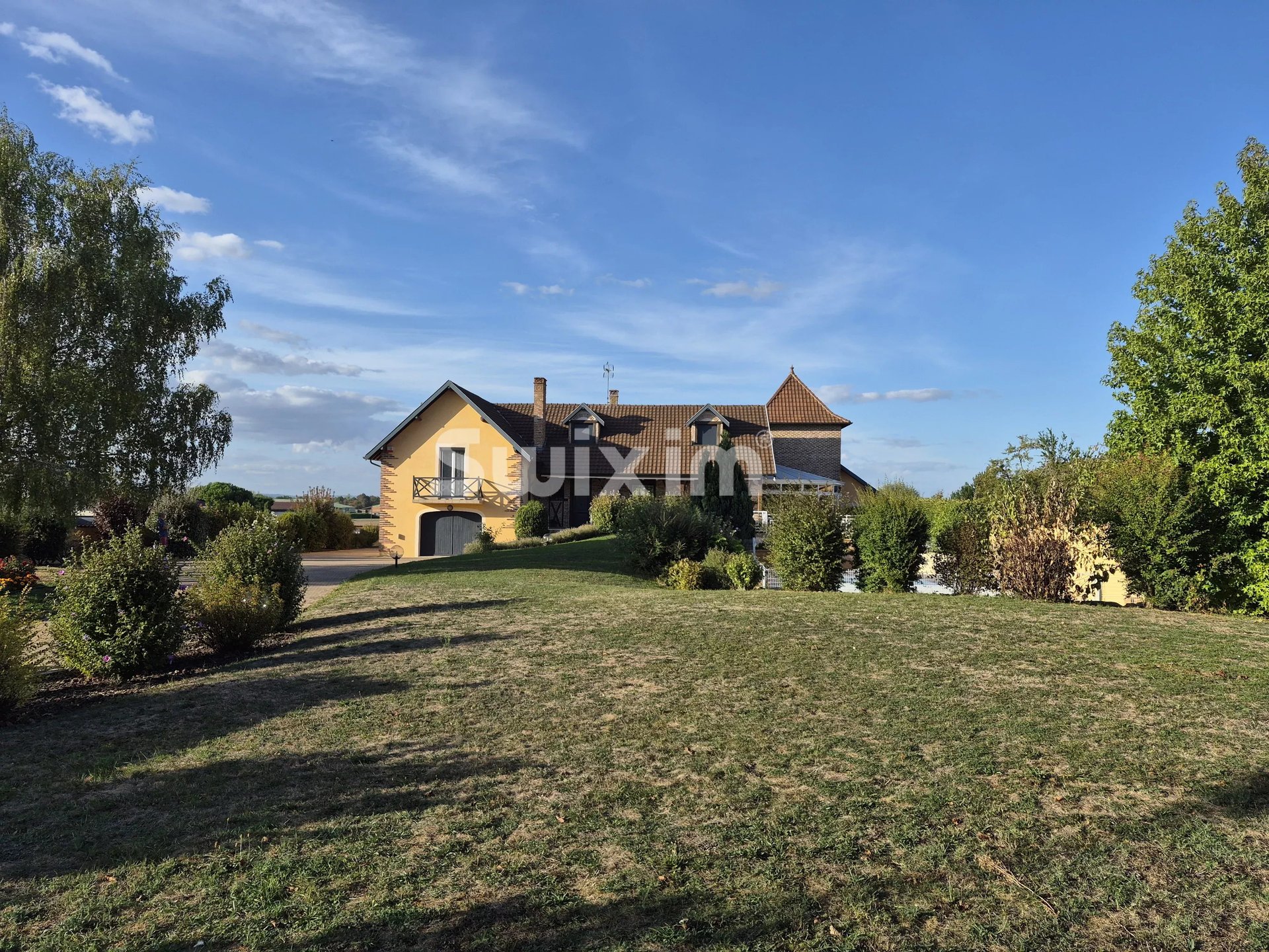 Maison à vendre, 245m², Feillens