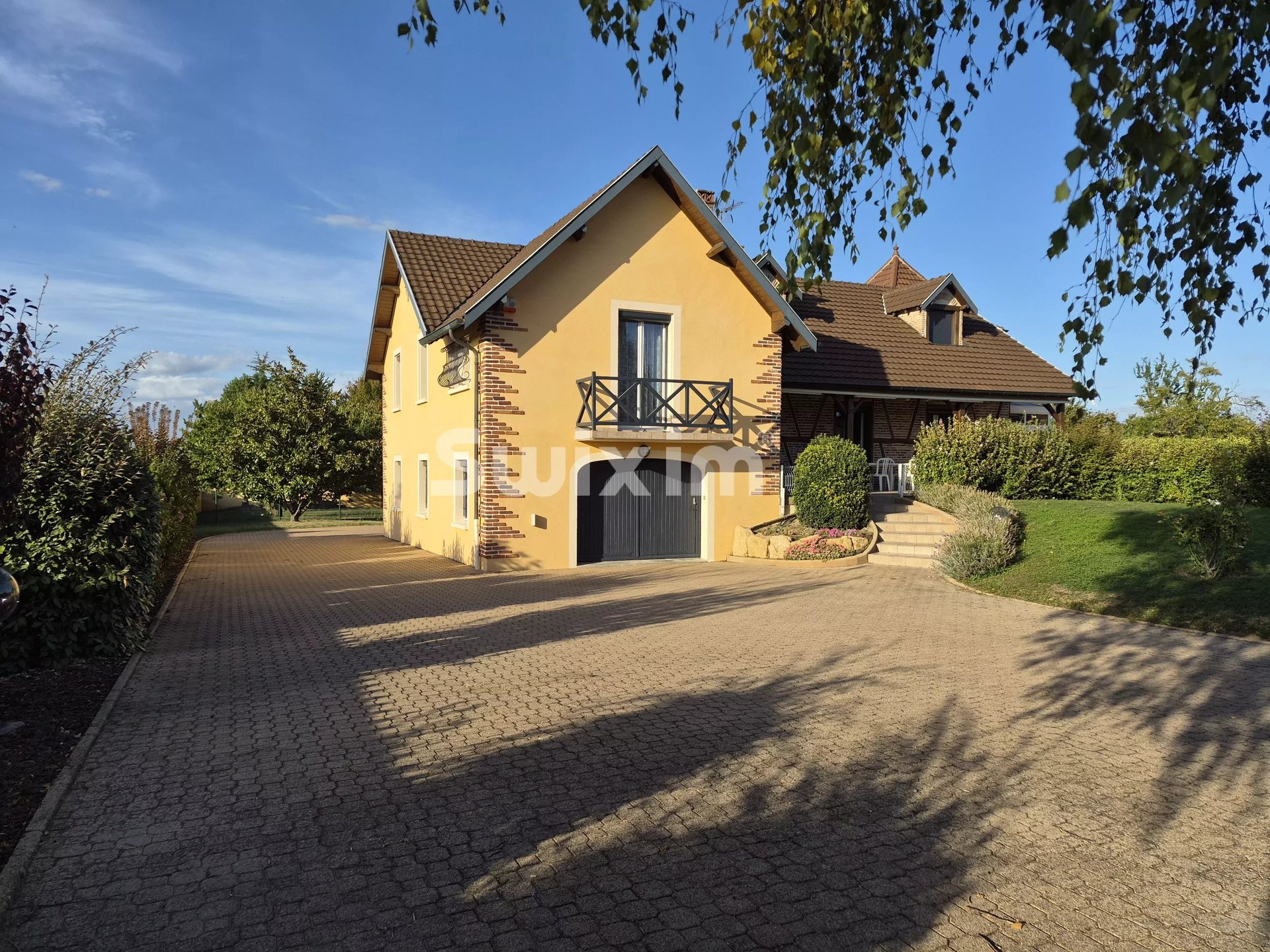 Maison à vendre, 245m², Feillens