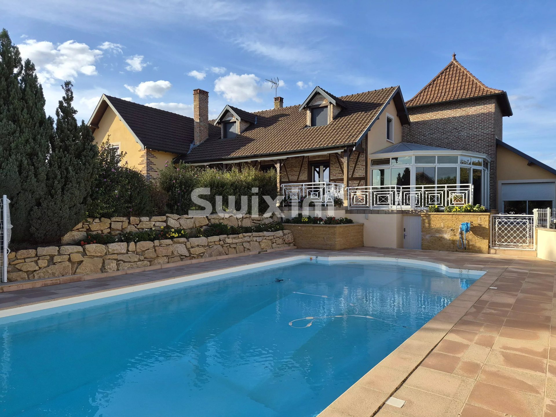 Maison à vendre, 245m², Feillens