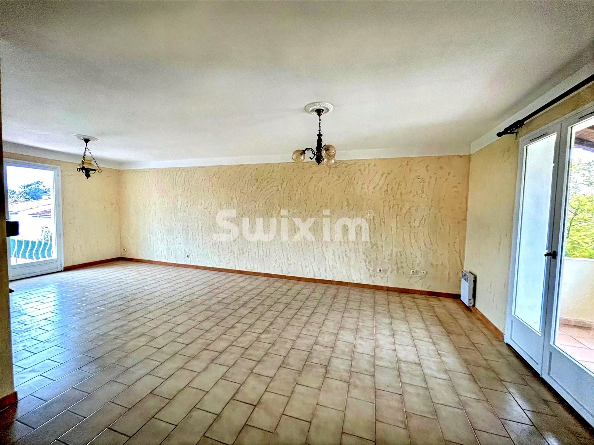Maison à vendre, 180m², Le Muy