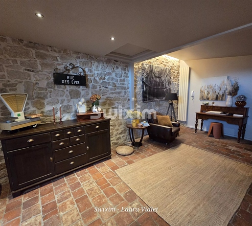 Appartement 4 pièces 144 m² · à Poligny · 144 m² · 170 000 €