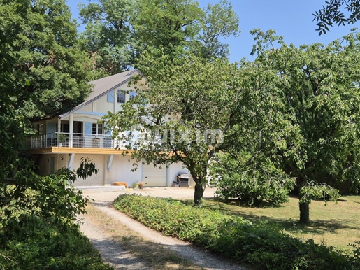 5 pièces 111 m² · à Rochefort-sur-Nenon · 111 m² · 299 000 €