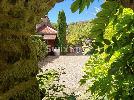 Maison 7 pièces 235 m² · à Saint-Romain · 235 m² · 510 000 €