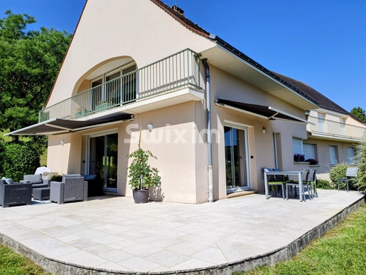 10 pièces 327 m² · à Beaune · 327 m² · 1 150 000 €
