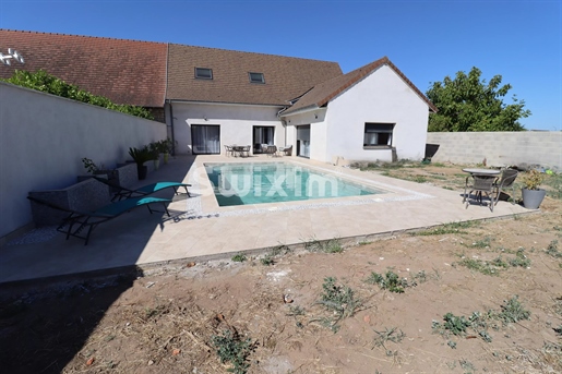 Maison 8 pièces 205 m² · à Epervans · 205 m² · 447 000 €